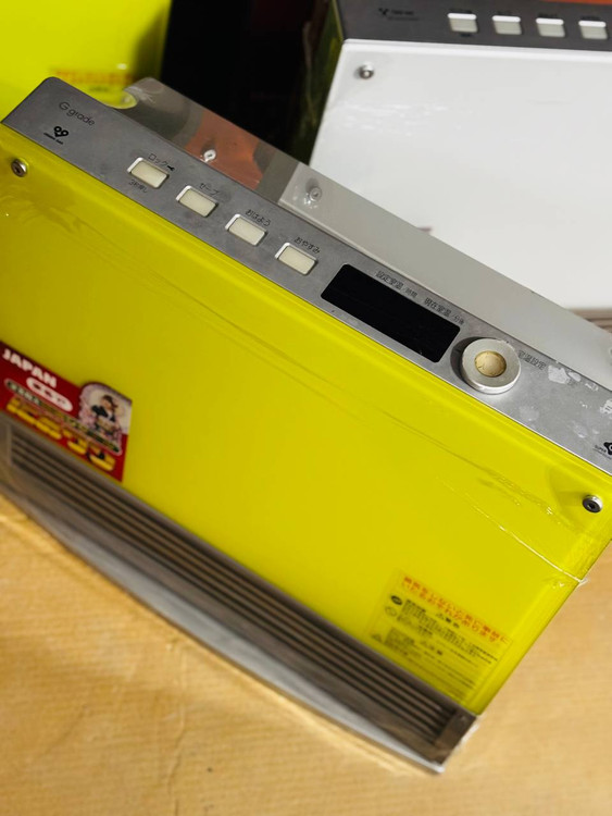 بخاری ژاپنی شیشه ای گازی برقی گاز شهری بدون دودکش سایز ۴۰۰۰