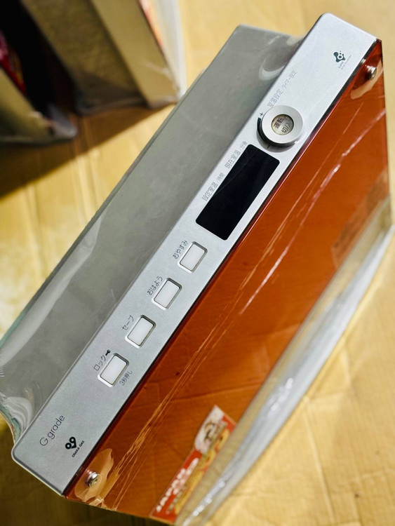 بخاری ژاپنی شیشه ای گازی برقی گاز شهری بدون دودکش سایز ۴۰۰۰