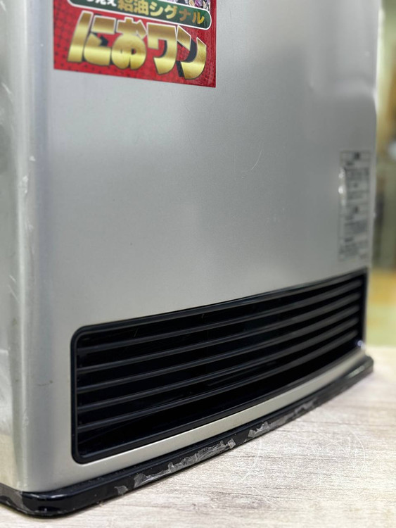 بخاری گازی برقی ژاپنی سایز ۴۰۰۰ گاز شهری بدون دودکش نقره ای