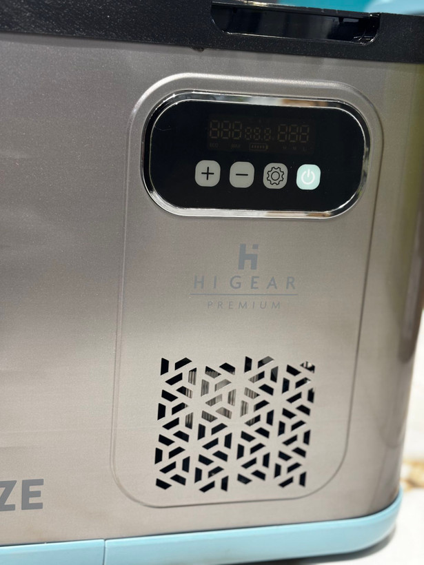 یخچال ماشین HIGEARمدل HGRAA10603DGY برق 12و24ولت ظرفیت 39 لیتر